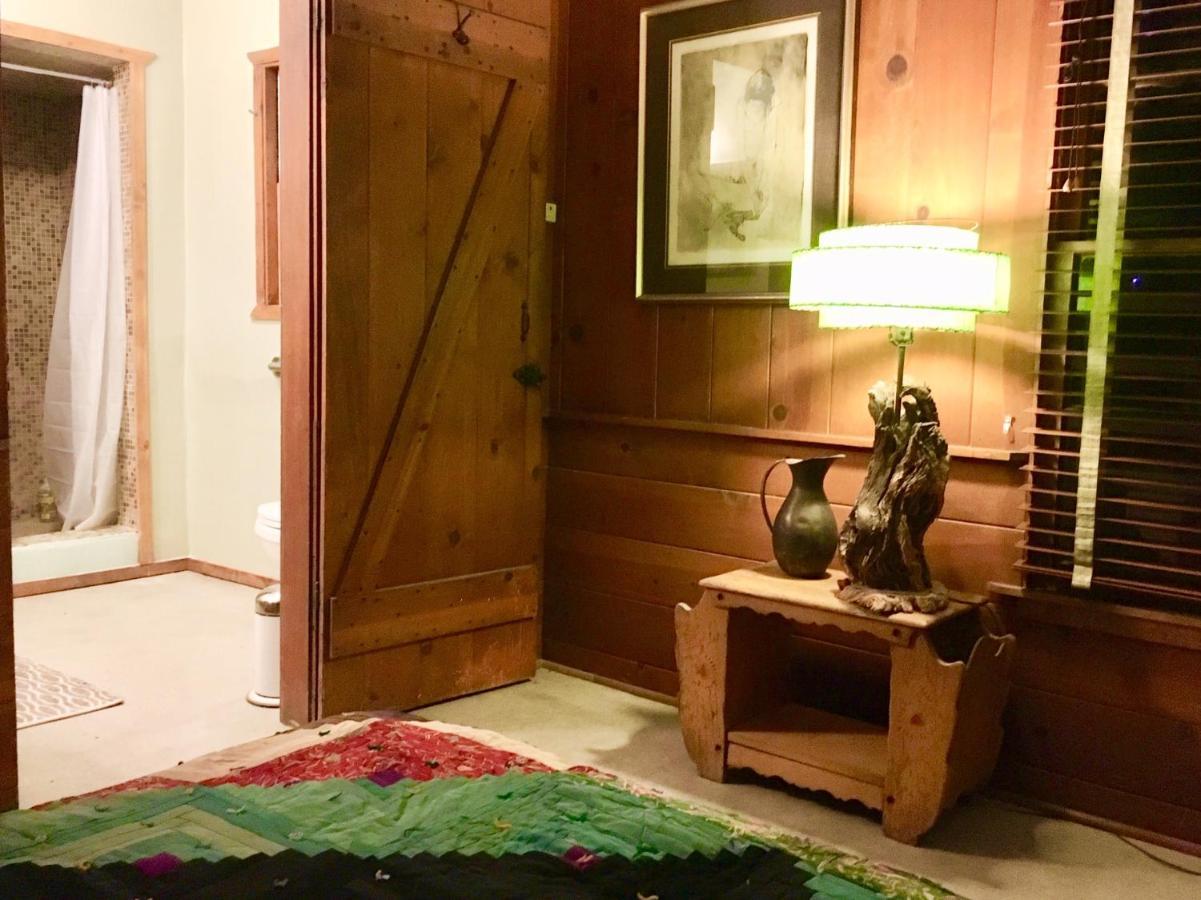Мотель Joshua Tree Ranch House Экстерьер фото