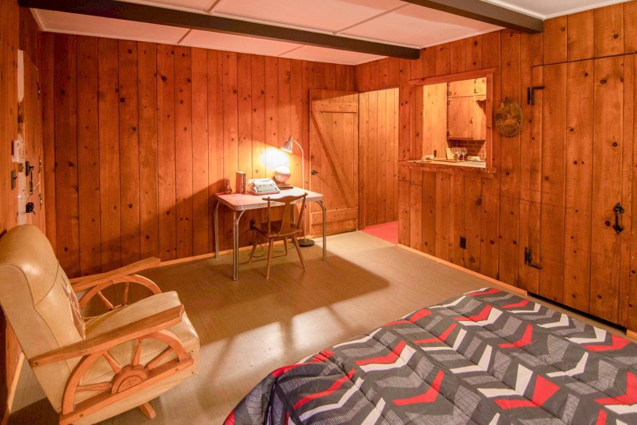 Мотель Joshua Tree Ranch House Экстерьер фото