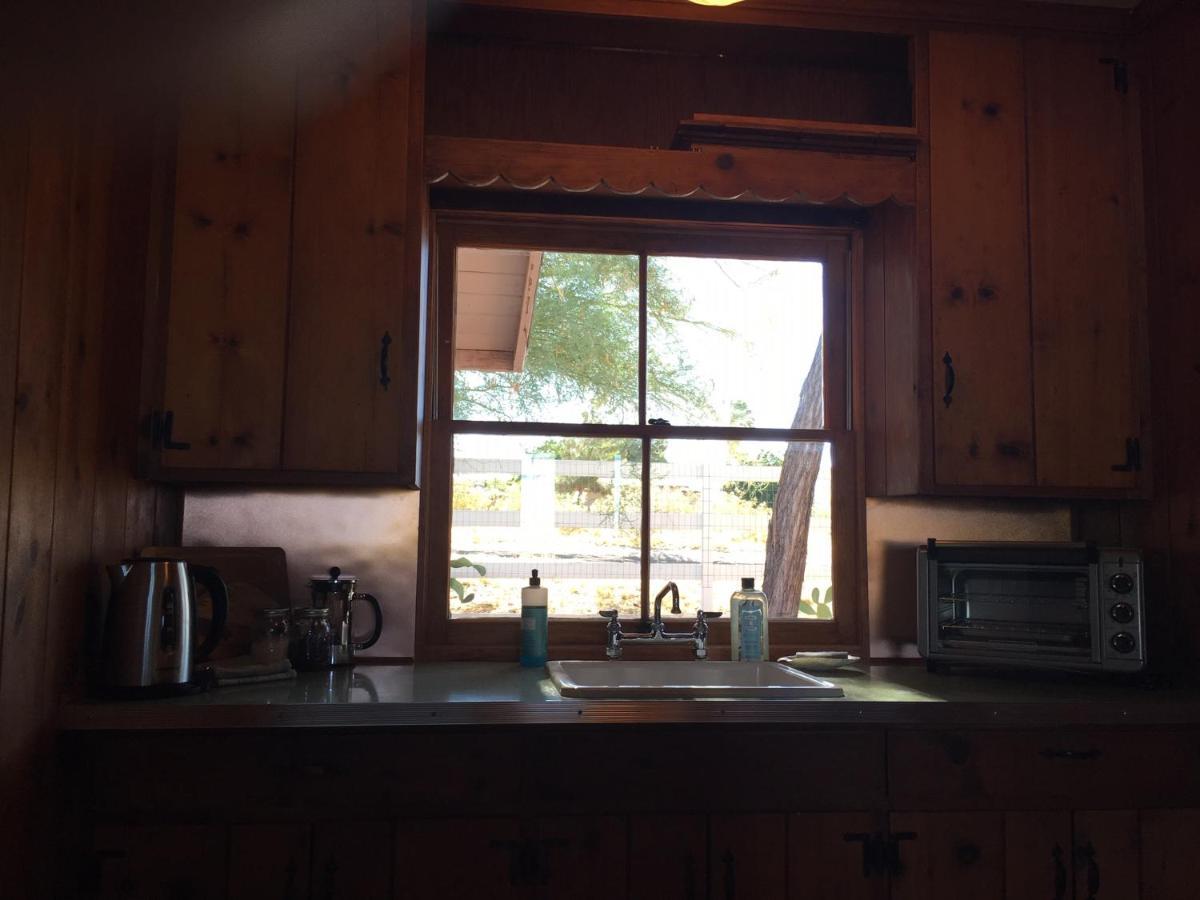 Мотель Joshua Tree Ranch House Экстерьер фото