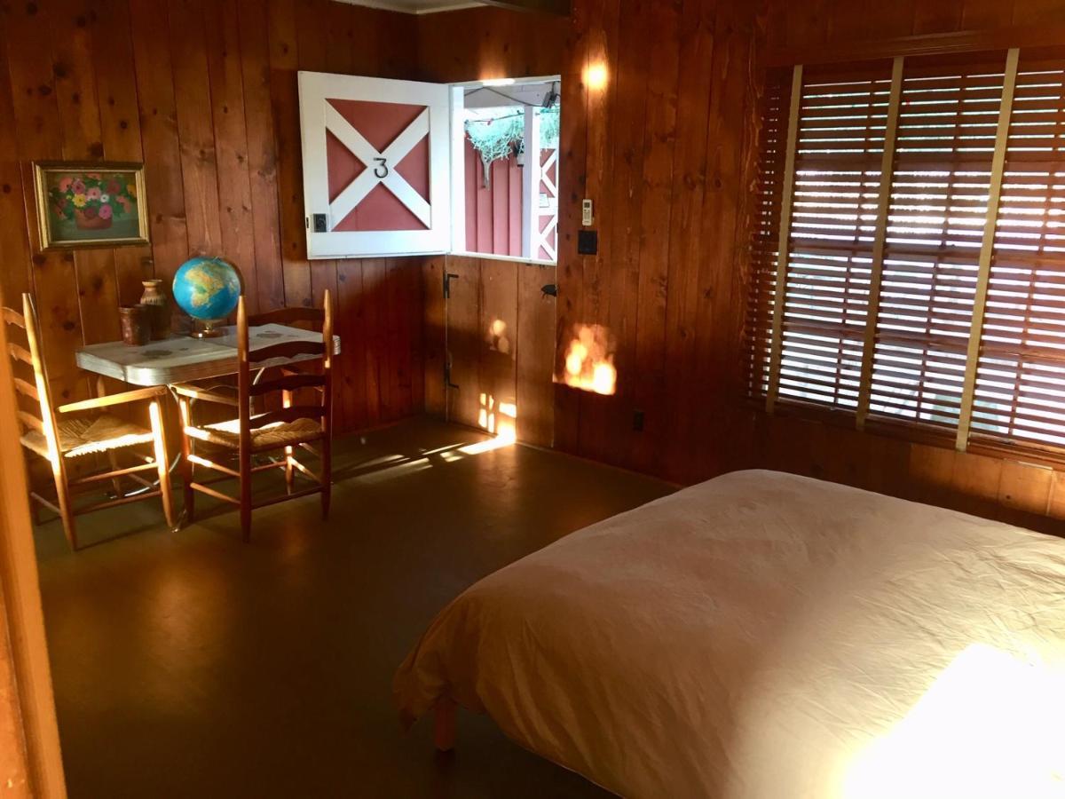 Мотель Joshua Tree Ranch House Экстерьер фото