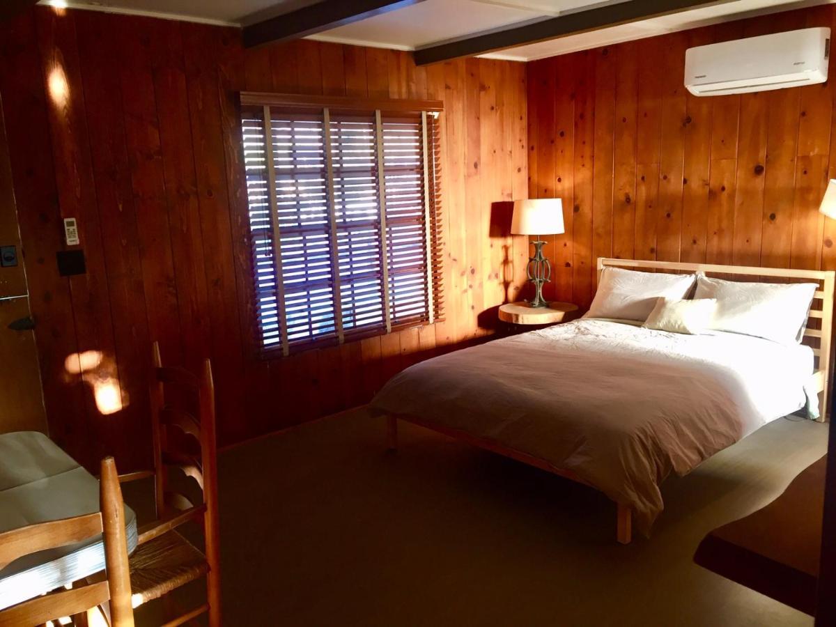 Мотель Joshua Tree Ranch House Экстерьер фото